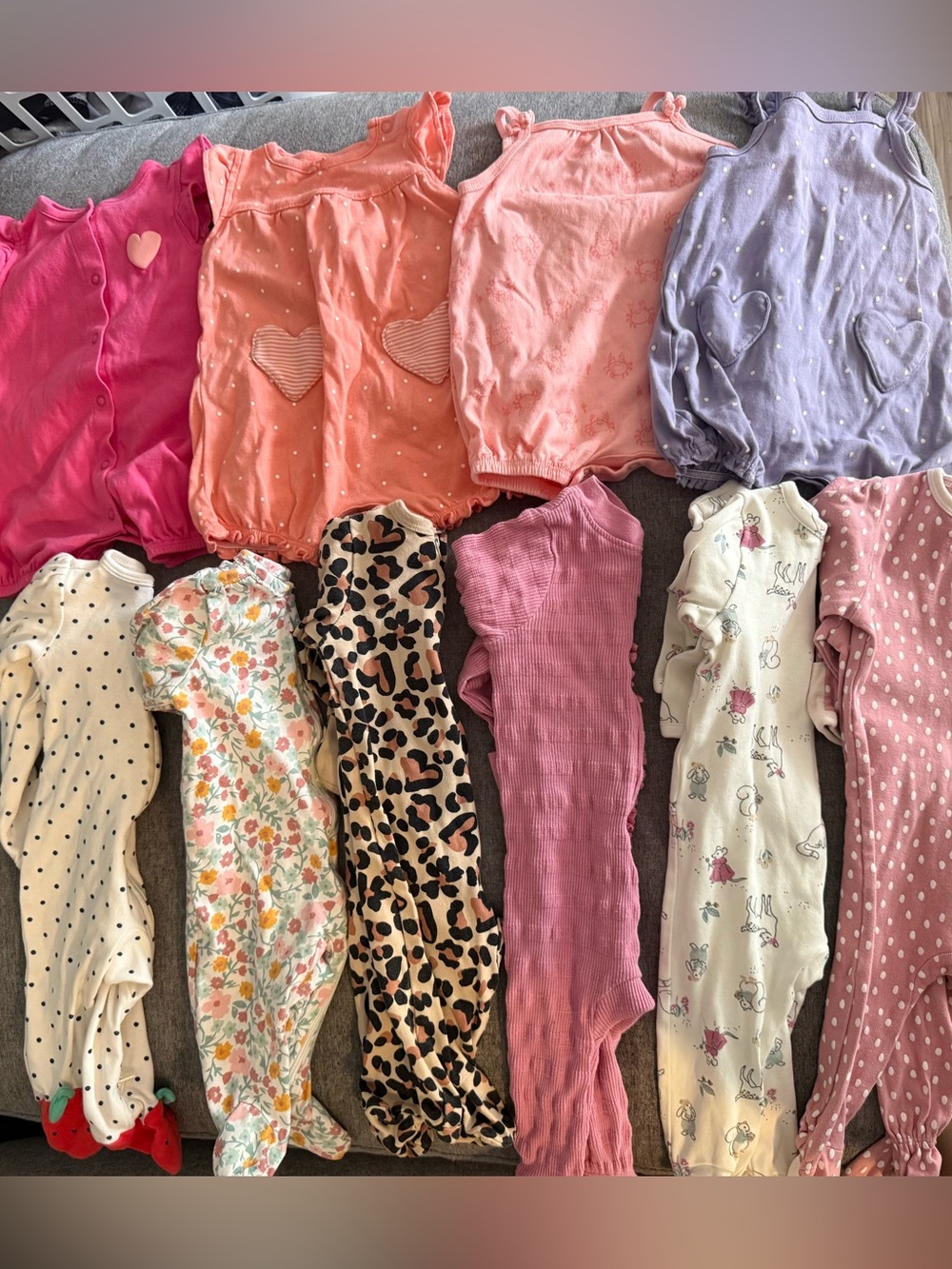 Baby girl clothes bundle (Nb-3 months)